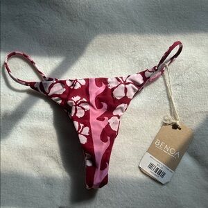 Benoa Papeete Skimpy Bottom size S